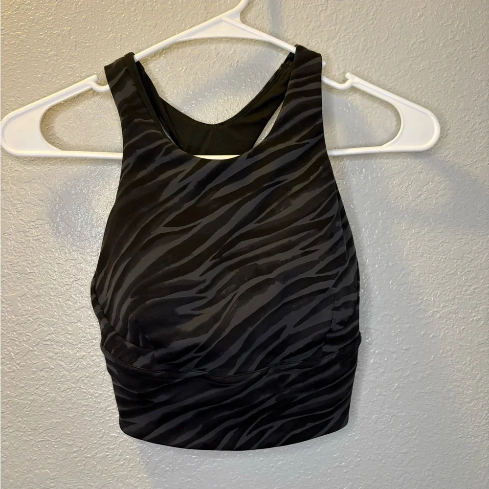 Lululemon Wunder Train Long-Line Bra *Medium Support